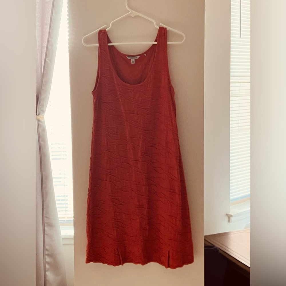 Short, cute, crinkled fabric (check close up) dress by Toad&co